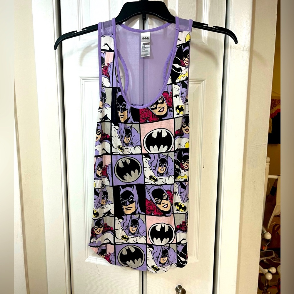 🤑 Batman & Catwoman super soft Racerback comic print PJ top